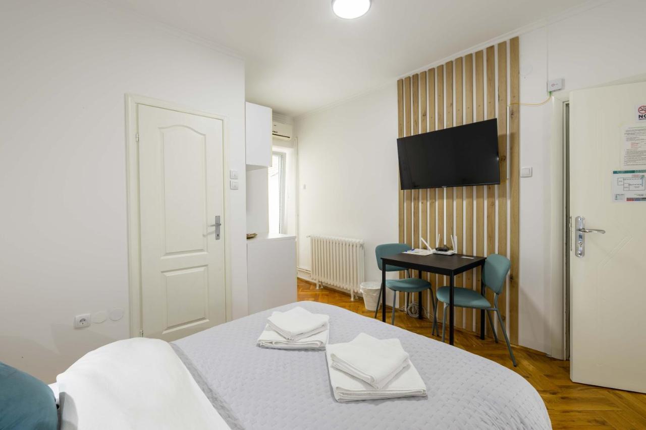 Old Town Rooms Novi Sad Dış mekan fotoğraf